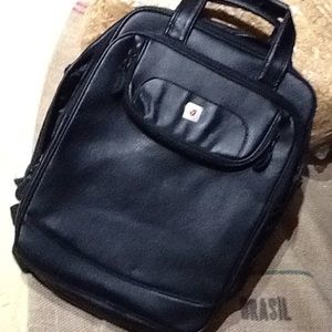 Vital Combo Laptop Backpack/Tote. Like New!